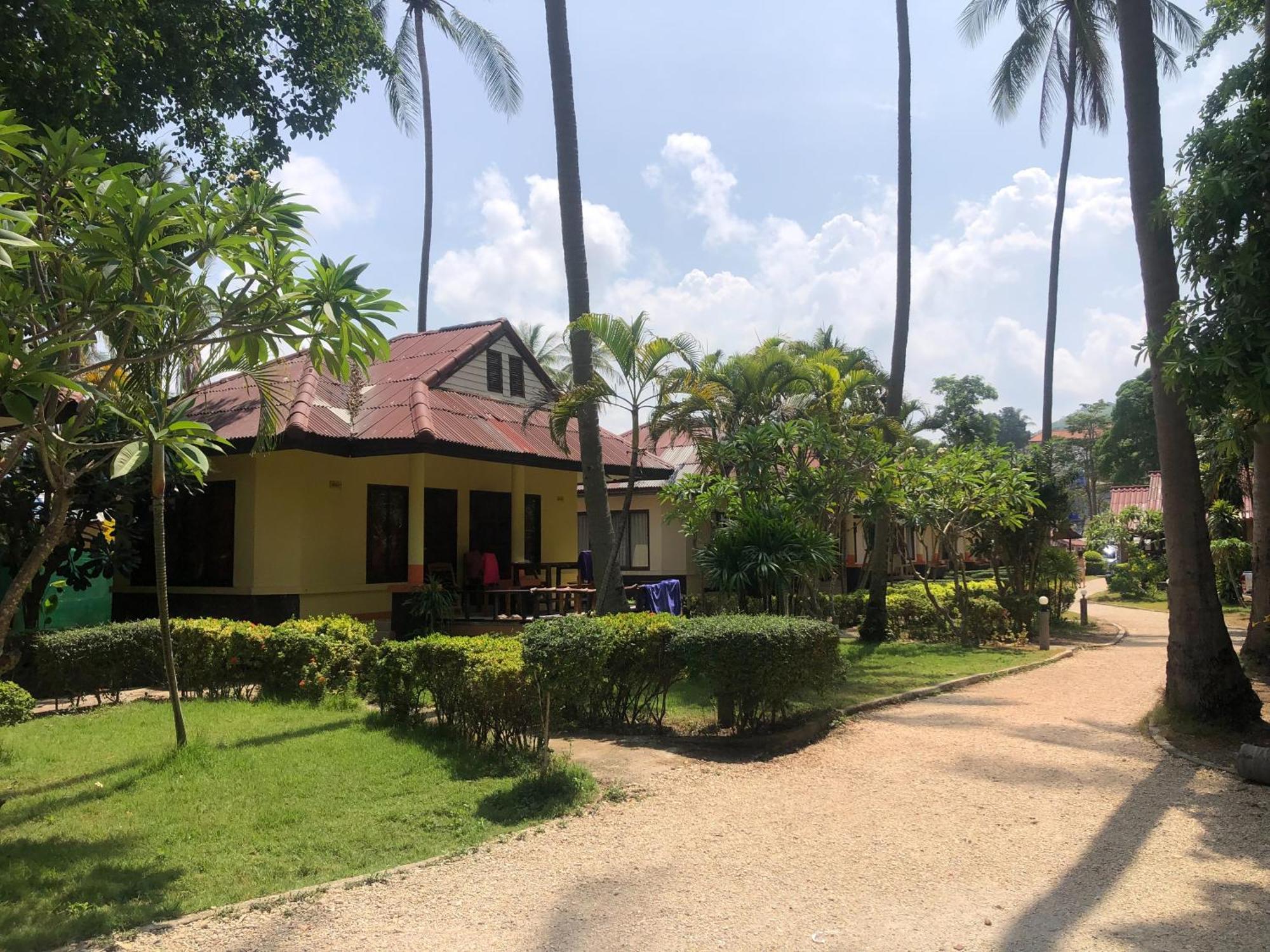 Moonwalk Lanta Resort Ko Lanta Exterior foto