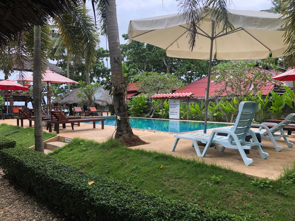 Moonwalk Lanta Resort Ko Lanta Exterior foto